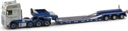XF SSC Euro6 8x4 wiht Goldhofer 3 axle low loader