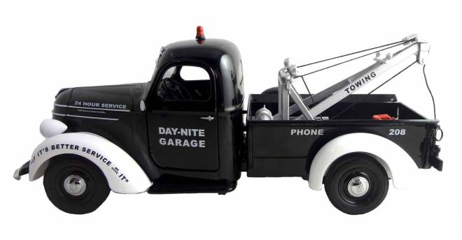 1938  D-2 Pickup  Day-Nite Garage