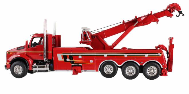 T880 Viper Red with Rotator Wrecker