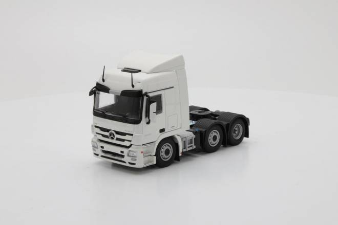  MP03 Actros L 6x2
