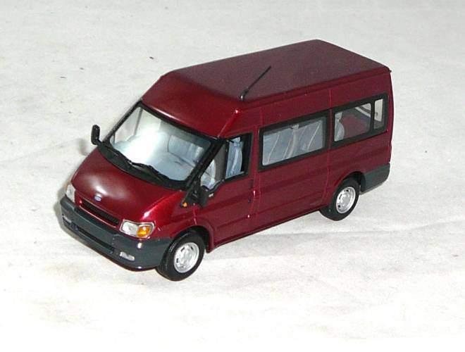 Transit 2000 mit Fenster rot-metallic