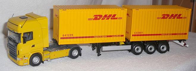 R580 mit  -DHL- 2 x 20Fuß Container