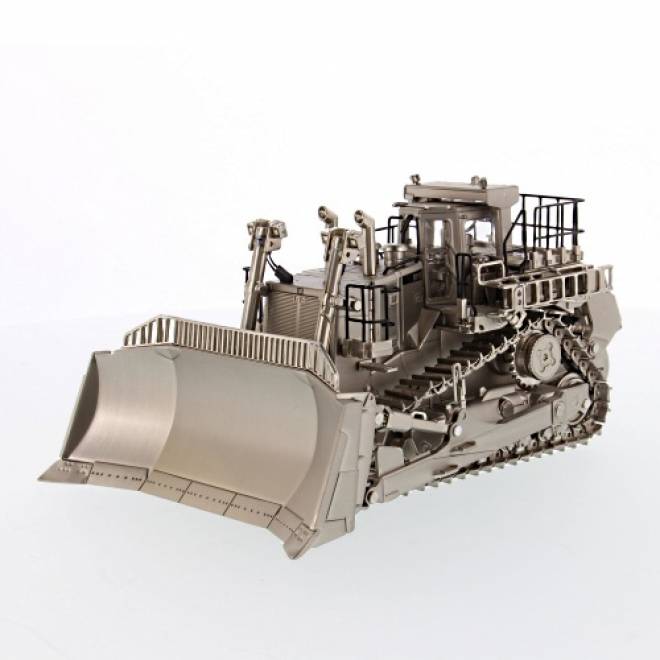D11T Track Type Tractor, Matt Silver plated