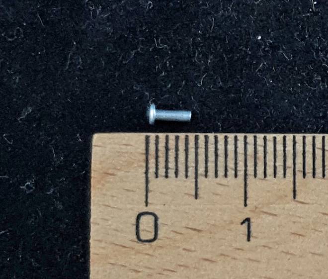 Pin 0,5 cm   087, 269, 245