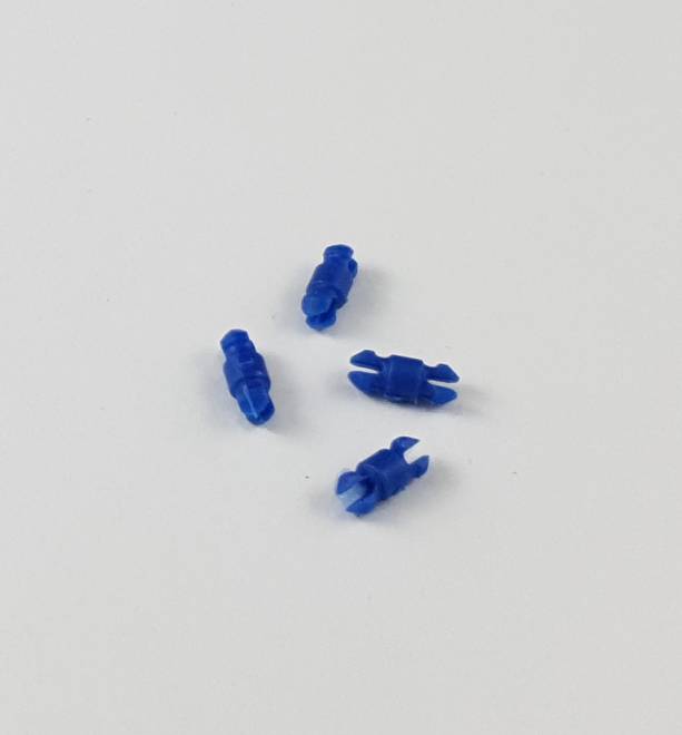 4 mal Blaue Pins 269