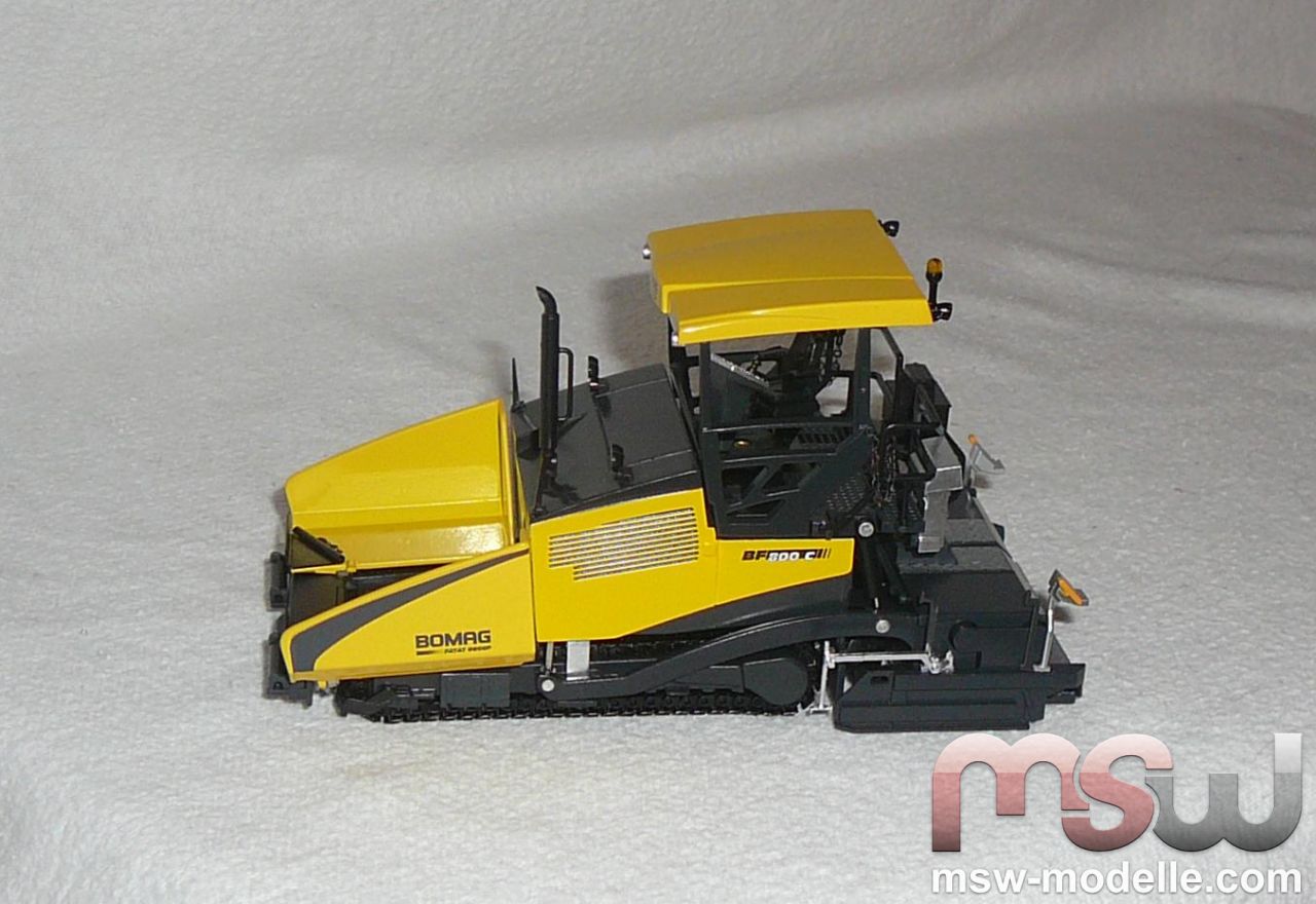 Kaster Scale Models WM 9978 Bomag BF 800 C ROAD PAVER Scale 1:50 